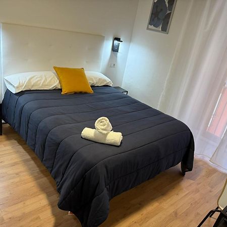 Hostal Ars Puigcerdà Zewnętrze zdjęcie