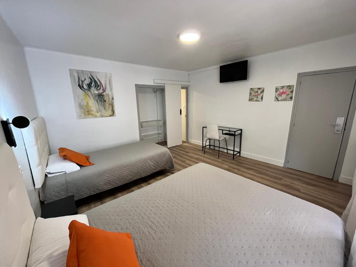 Hostal Ars Puigcerdà Zewnętrze zdjęcie
