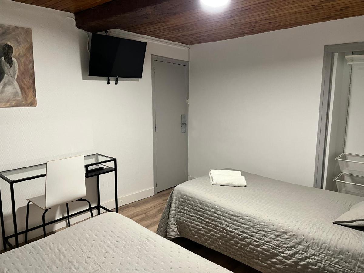 Hostal Ars Puigcerdà Zewnętrze zdjęcie