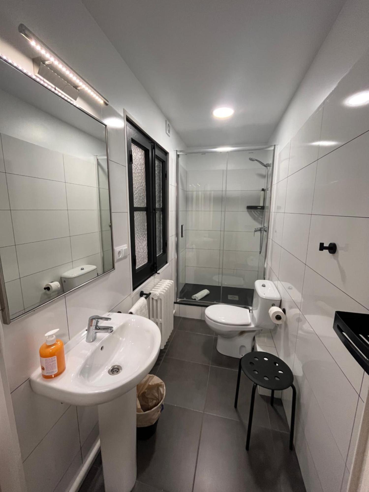 Hostal Ars Puigcerdà Zewnętrze zdjęcie