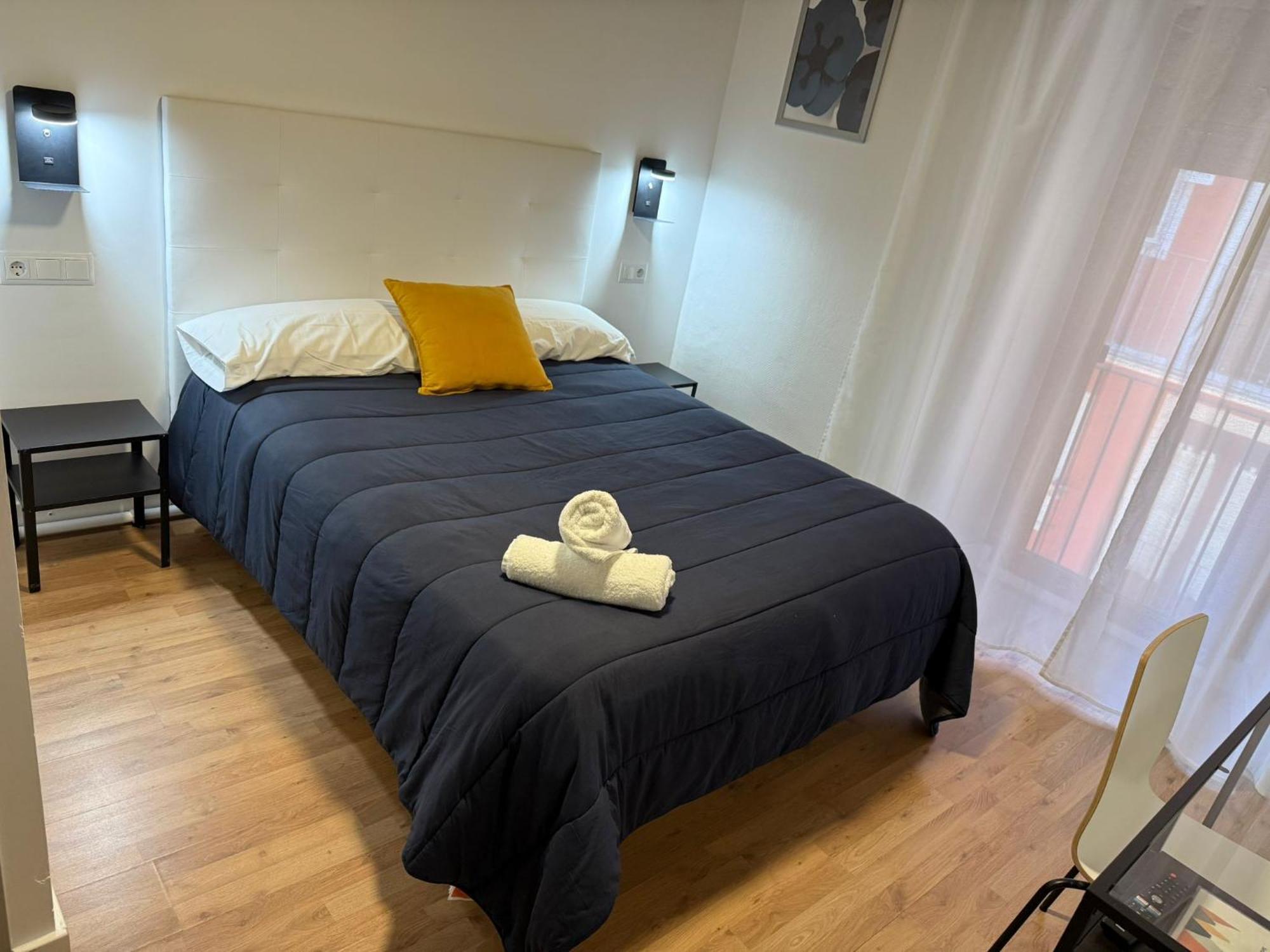 Hostal Ars Puigcerdà Zewnętrze zdjęcie