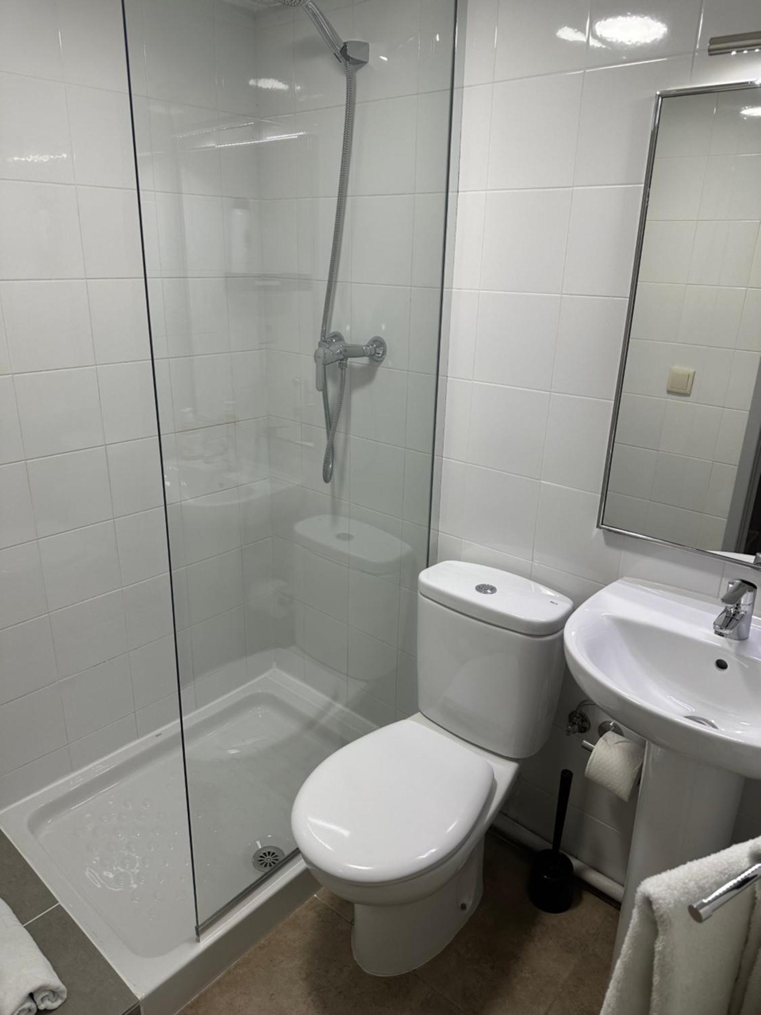 Hostal Ars Puigcerdà Zewnętrze zdjęcie